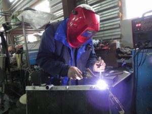 Argon arc welding of a car radiator