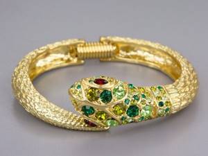 Bracelet with gold surface