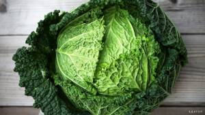 For people who are on a diet, savoy cabbage is an excellent option for obtaining copper.