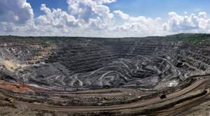 Open pit ore mining