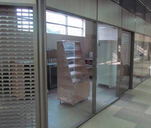 Doors and frames made of aluminum profiles