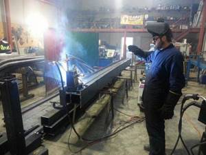 Photo: semi-automatic welding without gas