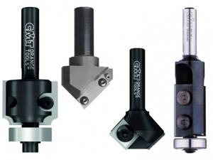 Milling cutters with replaceable cutting edges