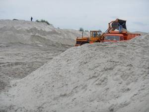 Как добывается речной песок