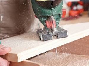 How to cut plywood without chipping with a jigsaw