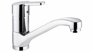 How to fix a kitchen faucet if it is leaking?
