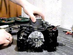 How to change the throttle cable on a chainsaw Partner. Repair of Partner P351XT chainsaw. Episode 1 Disassembly 