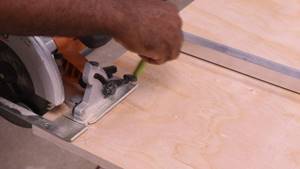 How to make a guide bar for a circular saw with your own hands