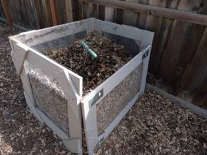 How to make your own compost bin