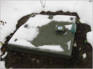 How to insulate a septic tank lid for the winter