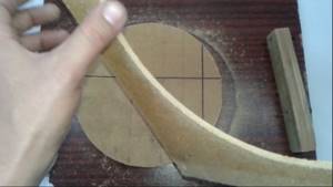 Как вырезать лобзиком круглое отверстие