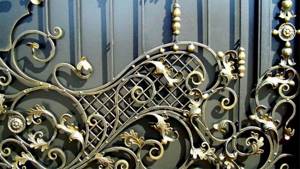 Кованые ворота (15 фото): красивые варианты дизайна