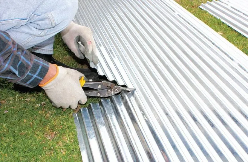 fastening corrugated sheeting with self-tapping screws on the roof