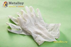 Latex gloves for checking sharpness