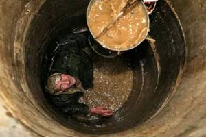 Mechanical well cleaning