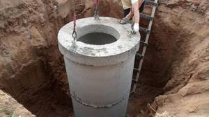 Installation of a sewer well