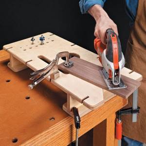 Tabletop workbenches and workbenches-vises