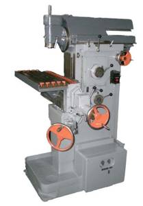 General view of the milling machine 676P