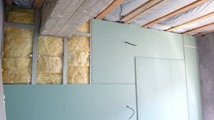 Sheathing with plasterboard