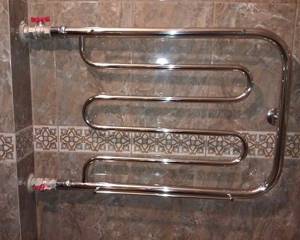 Do-it-yourself assessment of heated towel rail installation