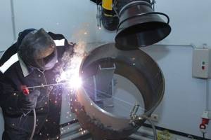 Main advantages and disadvantages of arc welding