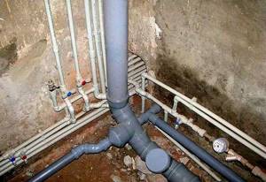 Open method of laying sewer pipes