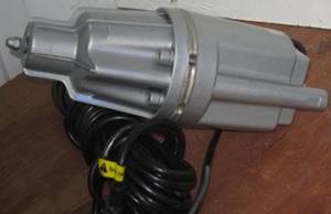 submersible pump for watering a garden from a well