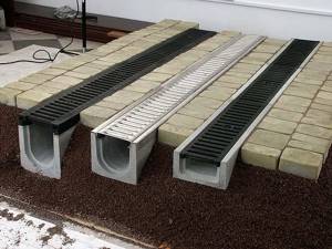 Polymer concrete trays