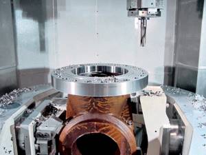 Advantages of using a rotary lathe in production