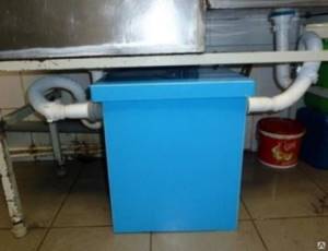 Example of installing a grease trap in the kitchen