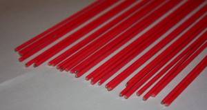 HTS-528 solder is a rod coated with red flux. In addition to stainless steel, it is suitable for cast iron and non-ferrous metals 