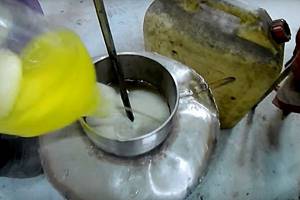 process of preparing coolant for a lathe