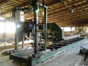 Industrial stationary band sawmill