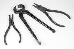 Types of pliers-tools