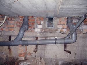 Принудительная канализация в подвале частного дома: особенности системы и нюансы монтажа