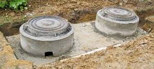 septic tank made of concrete rings