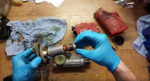 Removing the rotary hammer motor