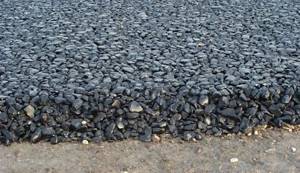Structure of a layer of cold asphalt