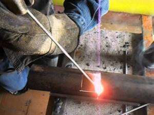 Welding cast iron semi-automatically