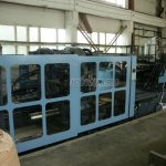 Injection molding machine for plastic injection