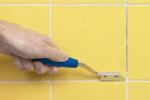 Removing old tile grout