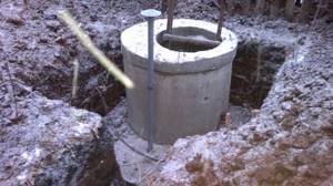 DIY ventilation device for a septic tank