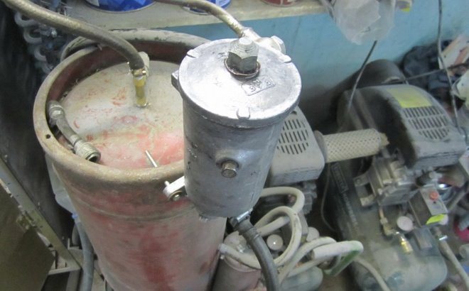 &#39;You can make a moisture separator yourself, for example, from an oil filter from 