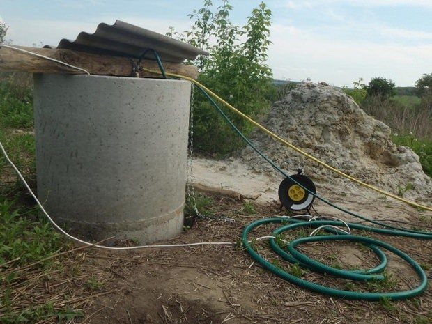 do-it-yourself watering system for watering in the country