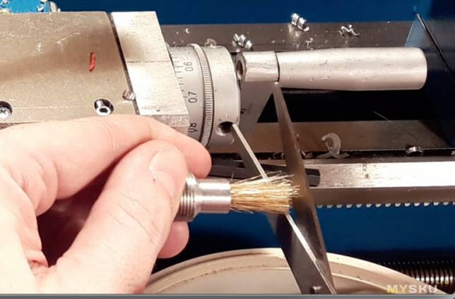 Sharpening a thread cutter for metal