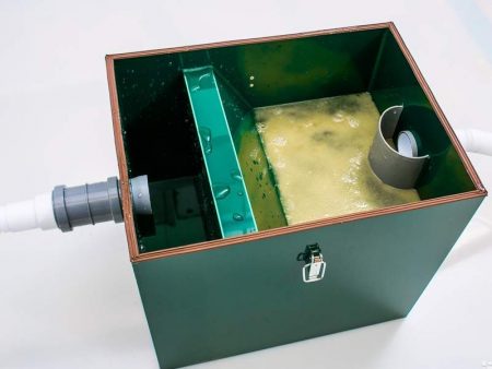 Grease trap for sewage system